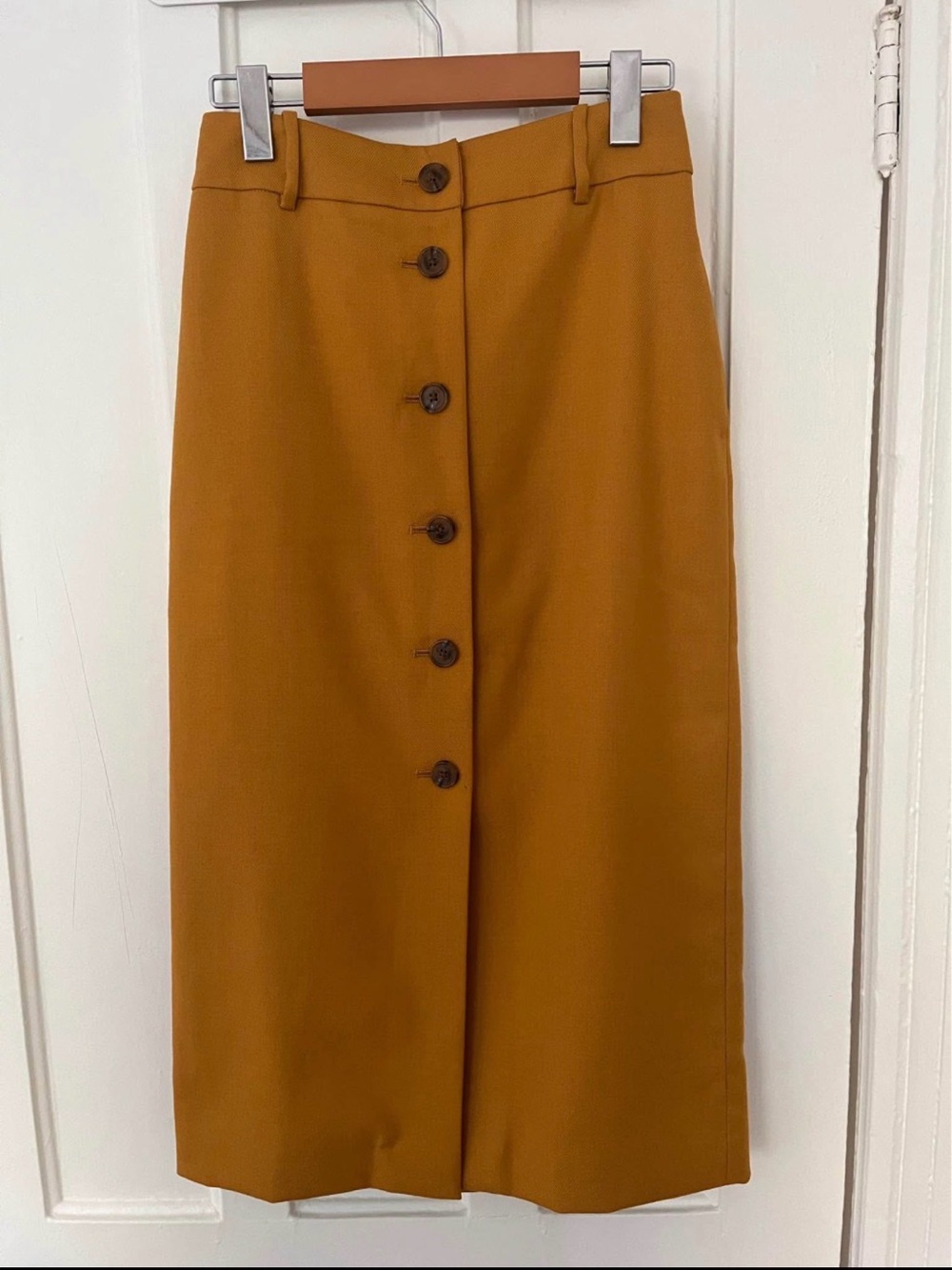 New Wilfred Mustard Yellow bottom-down midi skirt